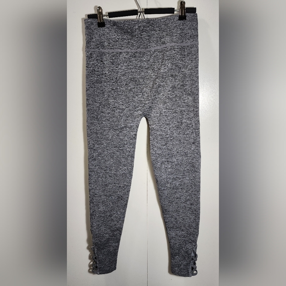 feathers Pants - FEATHERS Maternity Lattice Ankle Capri Leggings Sz 0/S